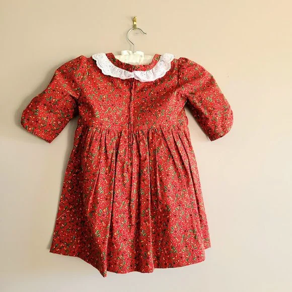 Hand made girls red dress with little roses and white lace collar. - Picture 2 of 5